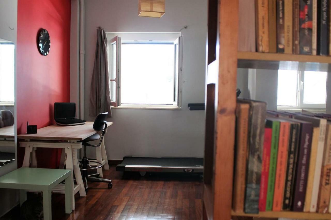75 Sq.M. Apt In The Heart Of Athens - Renovated Apartment Bagian luar foto
