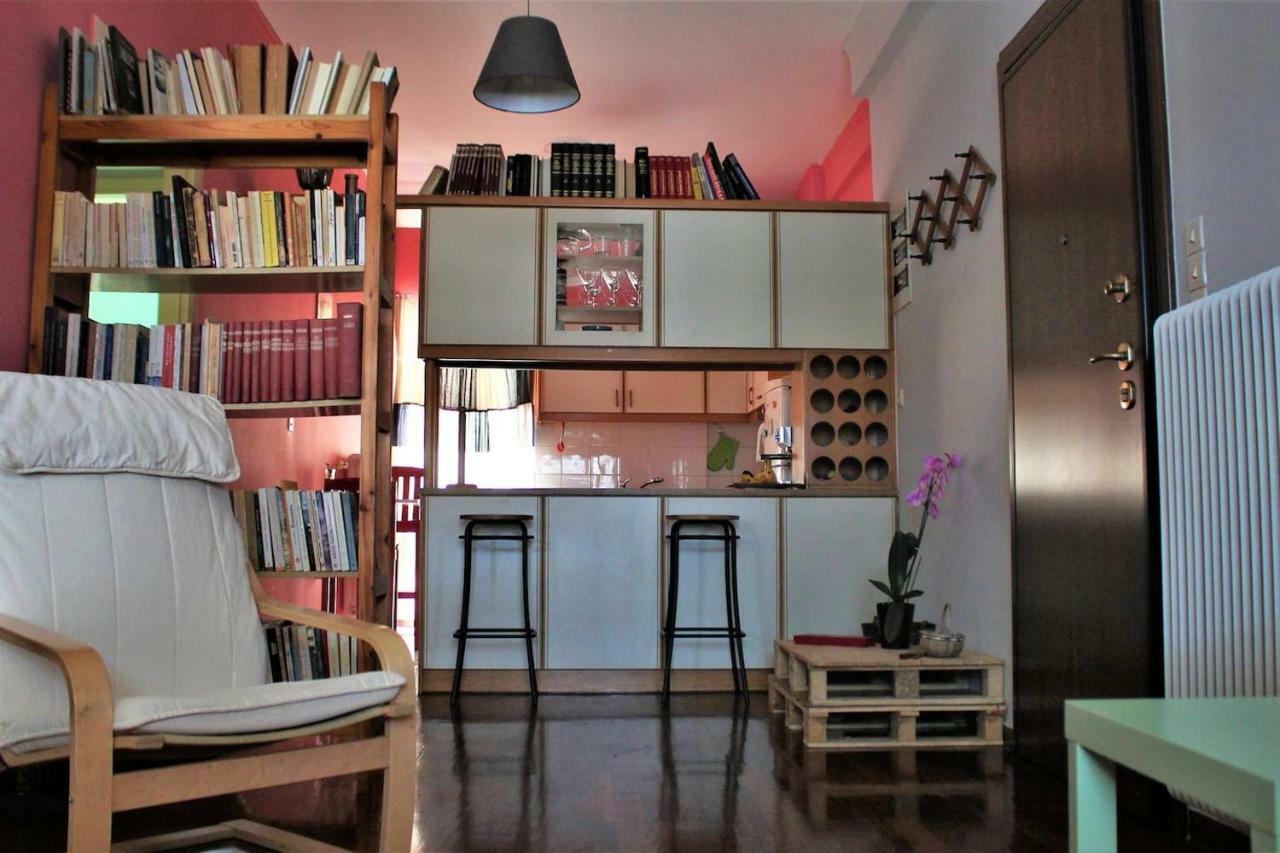 75 Sq.M. Apt In The Heart Of Athens - Renovated Apartment Bagian luar foto